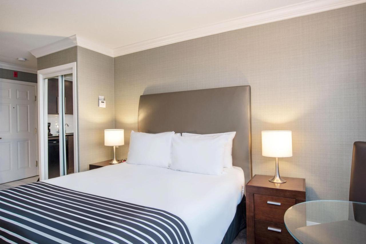 Sandman Hotel Vancouver Airport Richmond Esterno foto
