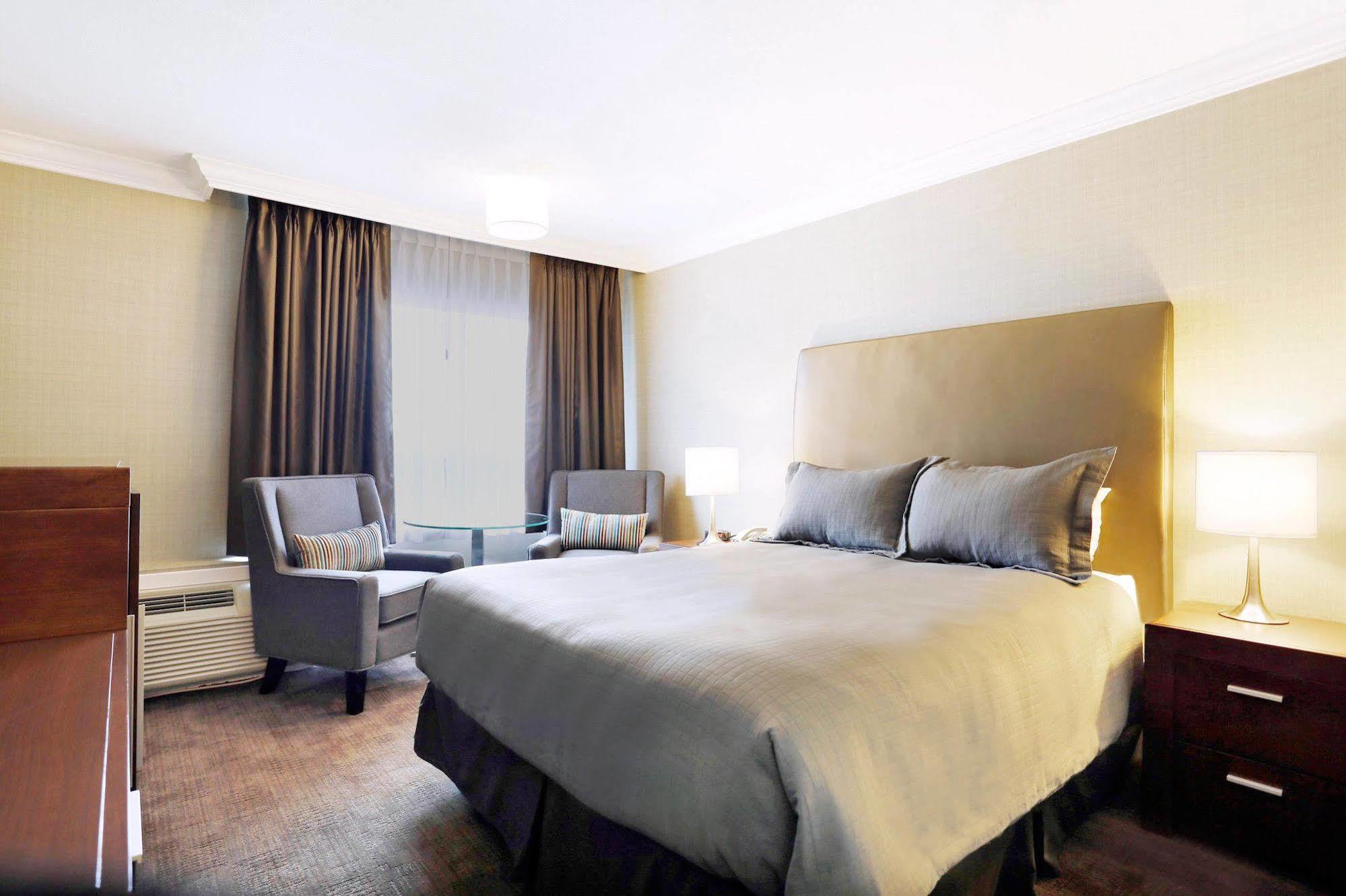 Sandman Hotel Vancouver Airport Richmond Esterno foto
